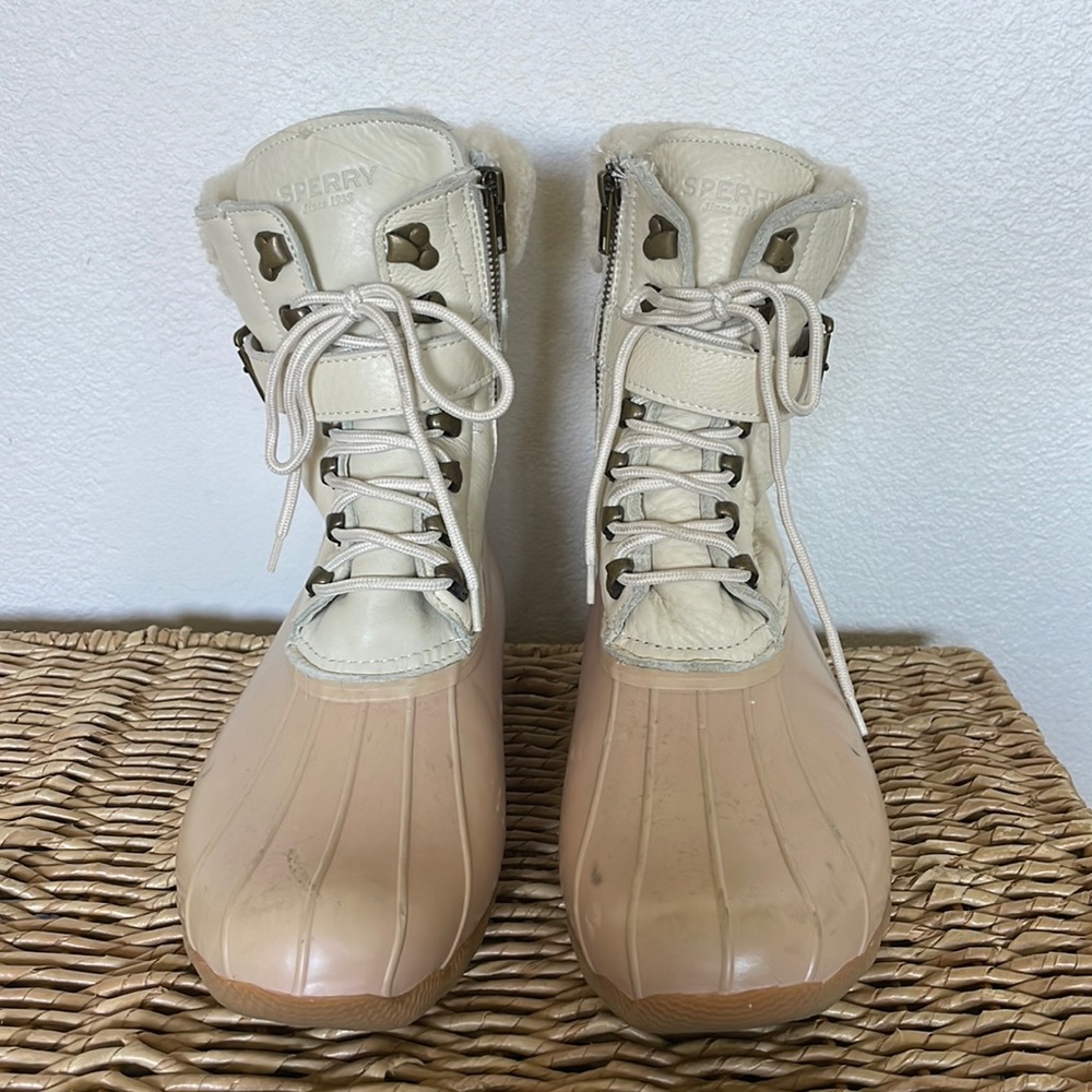 Sperry Winter / Snow Boot - Women's Size 10